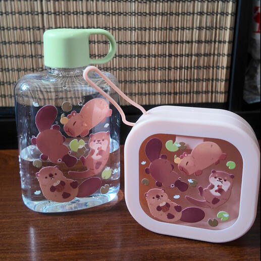 Waterbottle and trinket box